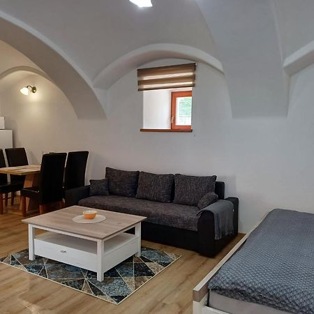 Martinuv Dvur Apartment Plzen Ngoại thất bức ảnh