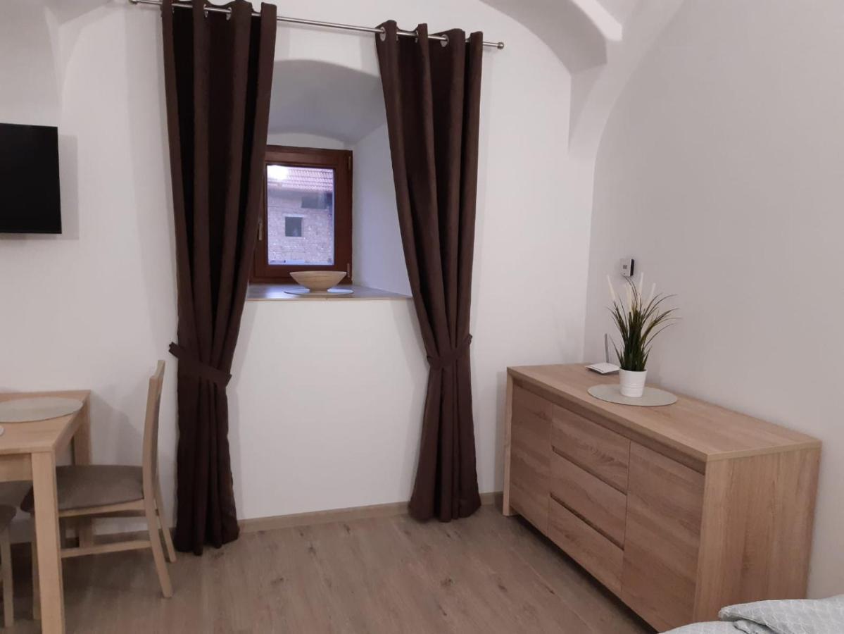 Martinuv Dvur Apartment Plzen Ngoại thất bức ảnh