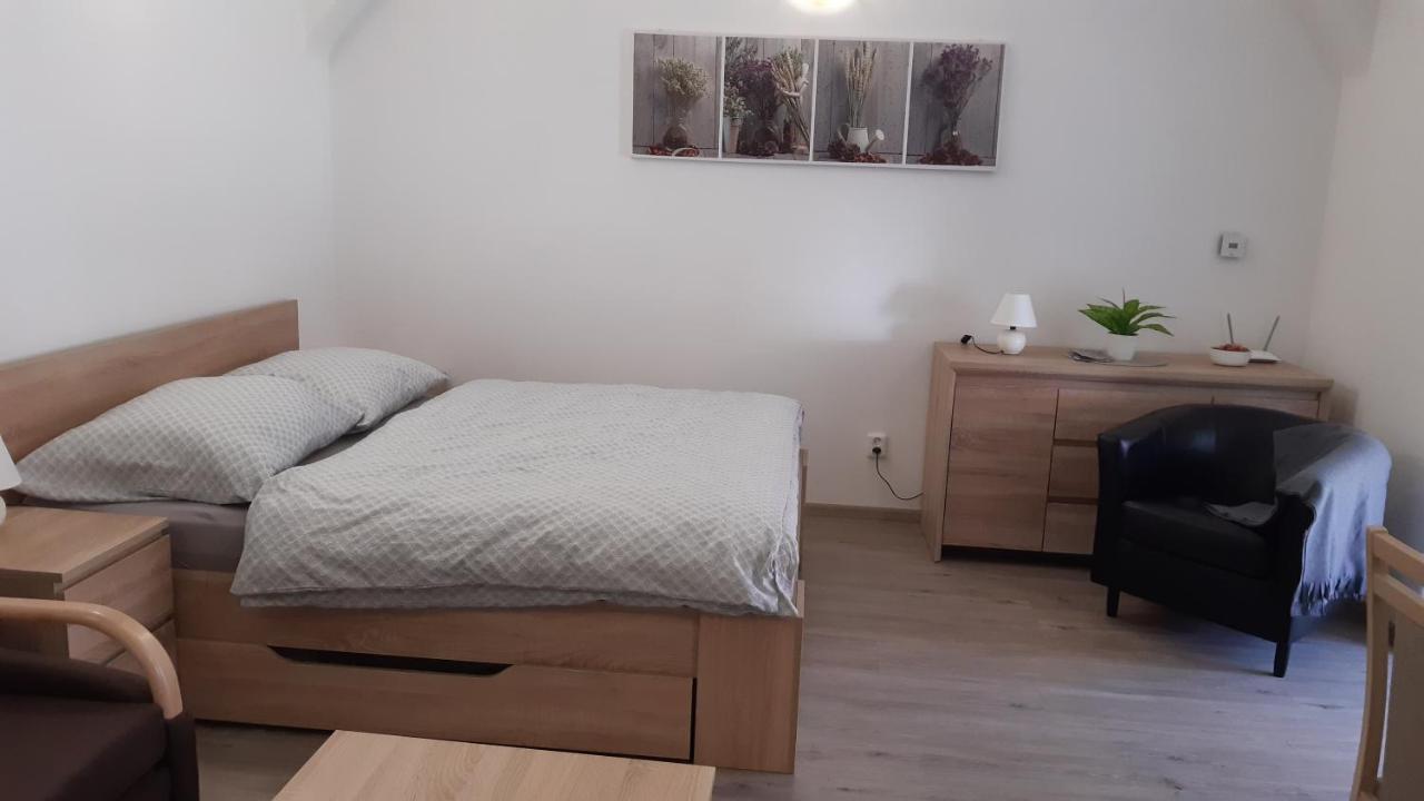 Martinuv Dvur Apartment Plzen Ngoại thất bức ảnh