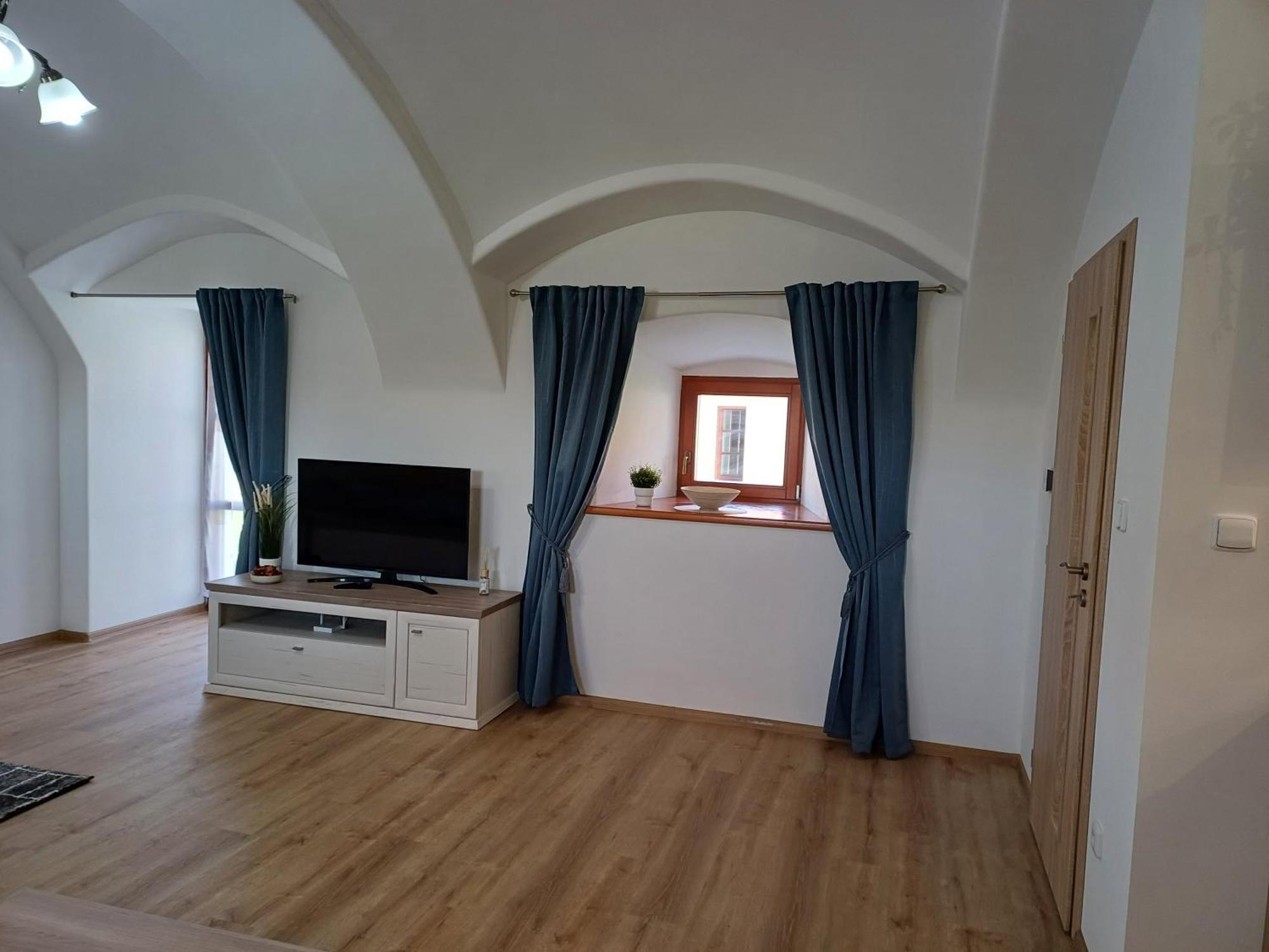 Martinuv Dvur Apartment Plzen Ngoại thất bức ảnh